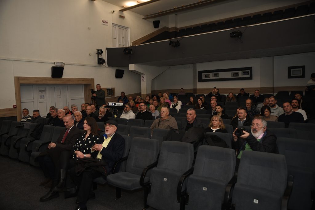 ОДРЖАНА ПРЕМИЈЕРА ФИЛМА